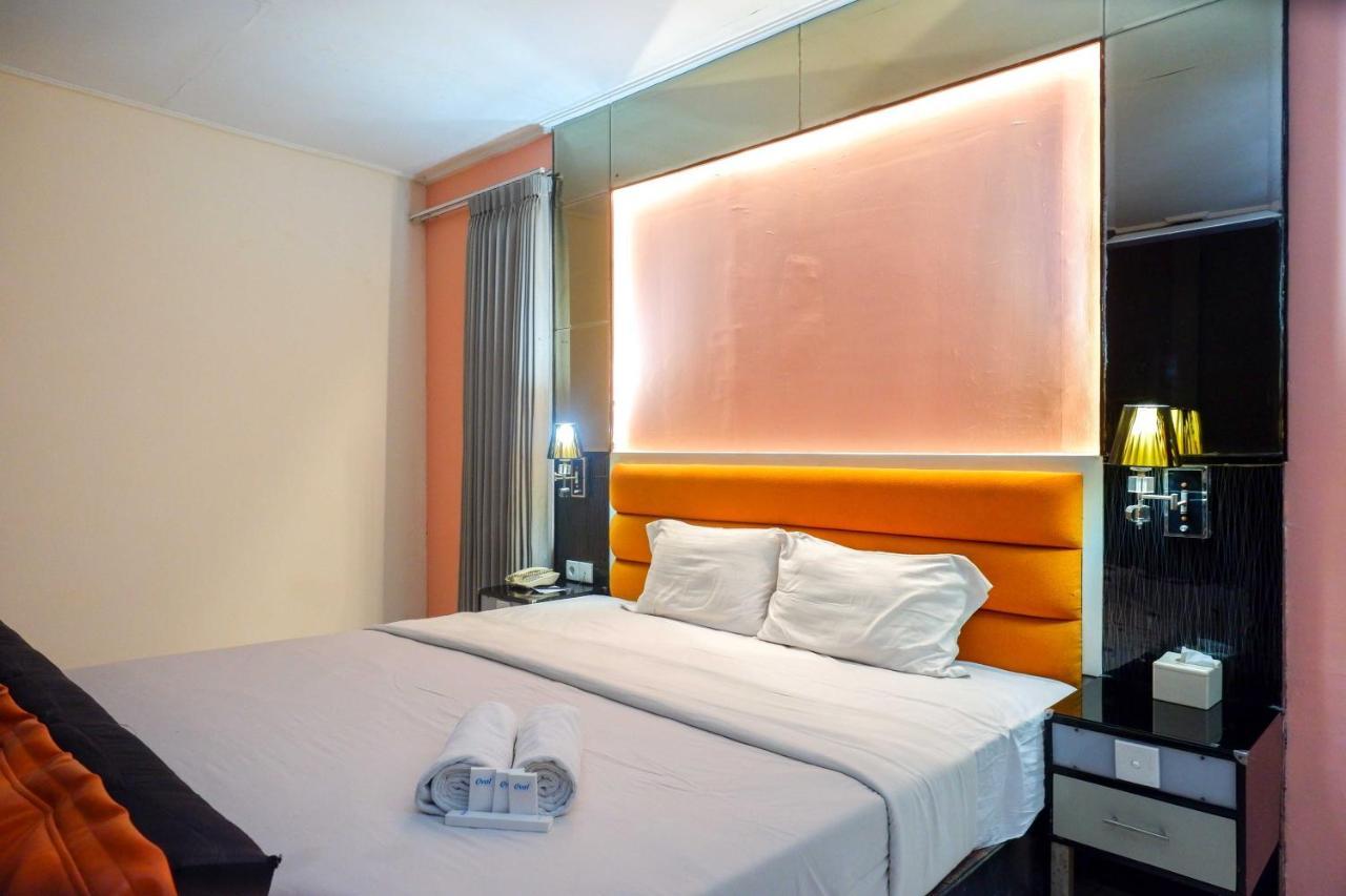 Sans Hotel International Surabaya Gubeng ภายนอก รูปภาพ
